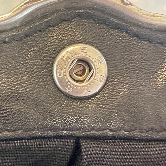 Brighton One World bag small  Black Crossbody Kisslock Snap
Closure Pouch - Picture 2 of 7